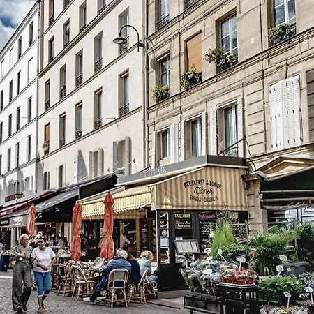 Modern Mini Flat In Center Paris